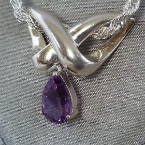 SOLD Amethyst & Sterling Silver Bow Necklace - Image 2