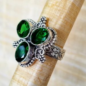 Green Diopside Ring Size 9 - Image 2